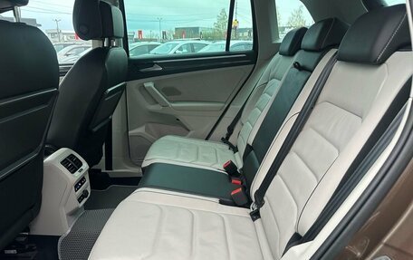 Volkswagen Tiguan II, 2018 год, 3 039 000 рублей, 30 фотография