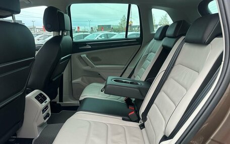 Volkswagen Tiguan II, 2018 год, 3 039 000 рублей, 31 фотография