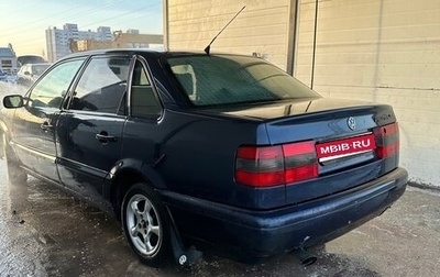 Volkswagen Passat B4, 1995 год, 160 000 рублей, 1 фотография