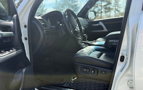 Toyota Land Cruiser 200, 2020 год, 10 800 000 рублей, 8 фотография