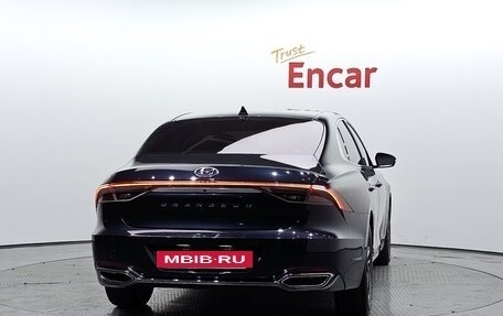 Hyundai Grandeur, 2020 год, 2 650 000 рублей, 4 фотография