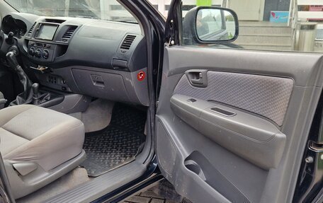 Toyota Hilux VII, 2013 год, 2 100 000 рублей, 22 фотография