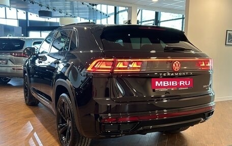 Volkswagen Teramont I, 2024 год, 6 450 000 рублей, 2 фотография