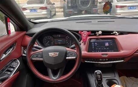 Cadillac XT4 I, 2021 год, 2 350 404 рублей, 8 фотография