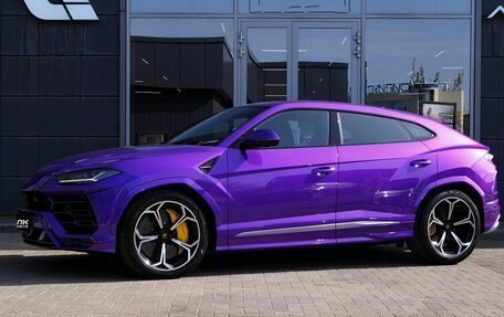 Lamborghini Urus I, 2021 год, 36 450 000 рублей, 3 фотография