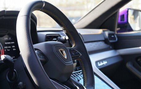 Lamborghini Urus I, 2021 год, 36 450 000 рублей, 26 фотография