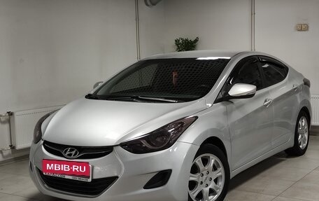 Hyundai Avante, 2012 год, 910 000 рублей, 1 фотография