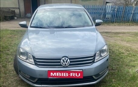 Volkswagen Passat B7, 2011 год, 1 100 000 рублей, 1 фотография