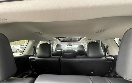 Toyota Highlander, 2025 год, 6 000 000 рублей, 27 фотография