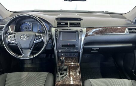 Toyota Camry, 2015 год, 2 250 000 рублей, 7 фотография