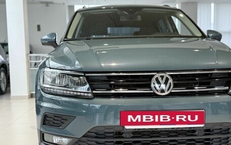 Volkswagen Tiguan II, 2020 год, 2 300 000 рублей, 4 фотография