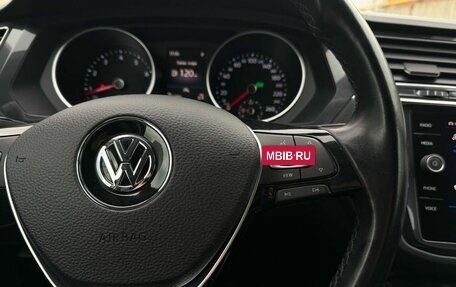 Volkswagen Tiguan II, 2020 год, 2 300 000 рублей, 28 фотография