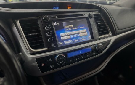 Toyota Highlander III, 2019 год, 3 450 000 рублей, 24 фотография
