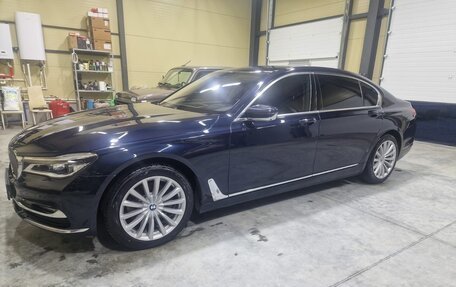 BMW 7 серия, 2016 год, 3 900 000 рублей, 4 фотография