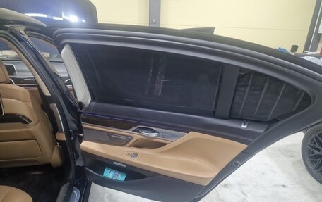 BMW 7 серия, 2016 год, 3 900 000 рублей, 9 фотография