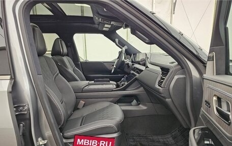 Infiniti QX80, 2025 год, 18 000 000 рублей, 4 фотография