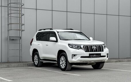 Toyota Land Cruiser Prado 150 рестайлинг 2, 2017 год, 4 300 000 рублей, 3 фотография