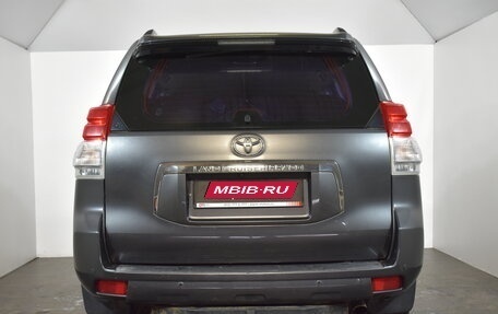 Toyota Land Cruiser Prado 150 рестайлинг 2, 2010 год, 2 459 000 рублей, 5 фотография