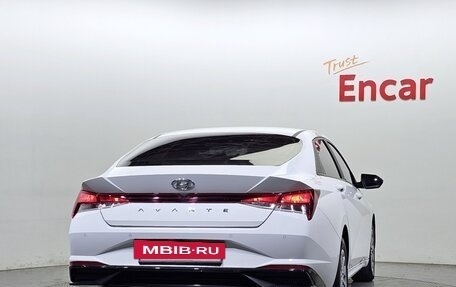 Hyundai Avante, 2020 год, 1 750 000 рублей, 4 фотография