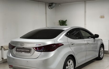 Hyundai Avante, 2012 год, 910 000 рублей, 2 фотография