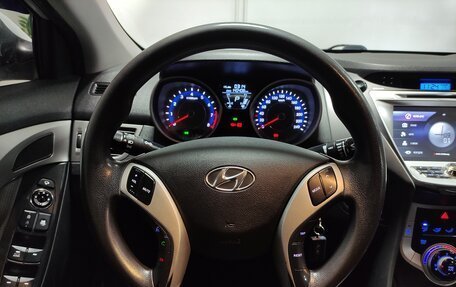 Hyundai Avante, 2012 год, 910 000 рублей, 7 фотография