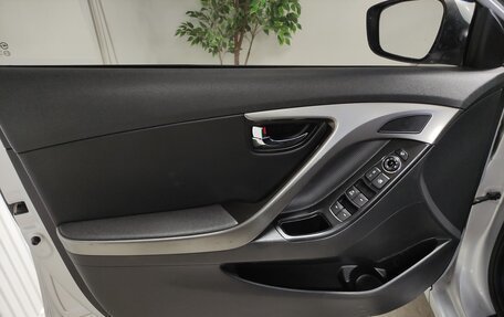 Hyundai Avante, 2012 год, 910 000 рублей, 14 фотография