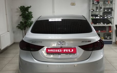 Hyundai Avante, 2012 год, 910 000 рублей, 4 фотография