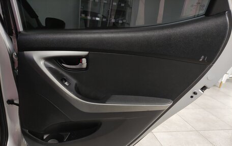 Hyundai Avante, 2012 год, 910 000 рублей, 17 фотография