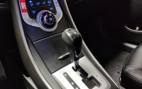 Hyundai Avante, 2012 год, 910 000 рублей, 13 фотография
