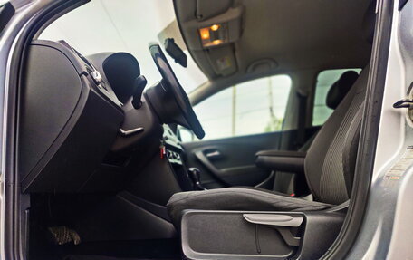 Volkswagen Polo VI (EU Market), 2012 год, 795 000 рублей, 24 фотография