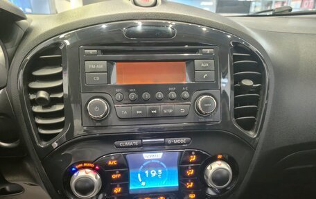 Nissan Juke II, 2011 год, 920 000 рублей, 20 фотография
