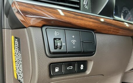 KIA K7, 2017 год, 2 570 000 рублей, 22 фотография