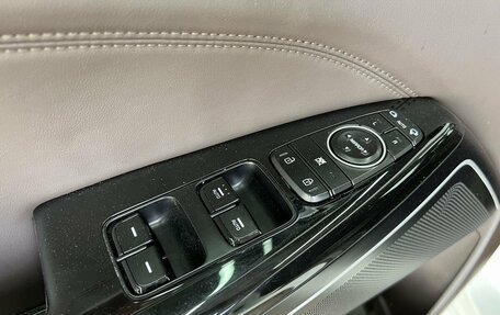 KIA K7, 2017 год, 2 570 000 рублей, 23 фотография