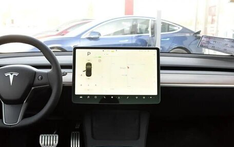 Tesla Model 3 I, 2021 год, 3 405 180 рублей, 12 фотография
