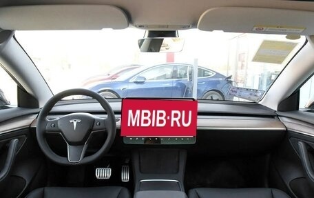 Tesla Model 3 I, 2021 год, 3 405 180 рублей, 11 фотография