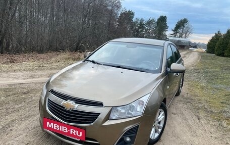 Chevrolet Cruze II, 2013 год, 760 000 рублей, 2 фотография