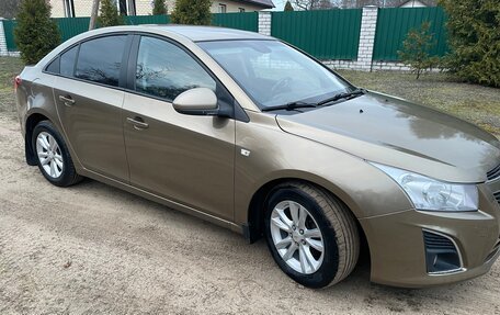 Chevrolet Cruze II, 2013 год, 760 000 рублей, 6 фотография
