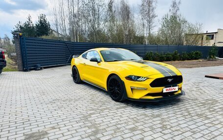 Ford Mustang VI рестайлинг, 2018 год, 3 200 000 рублей, 5 фотография