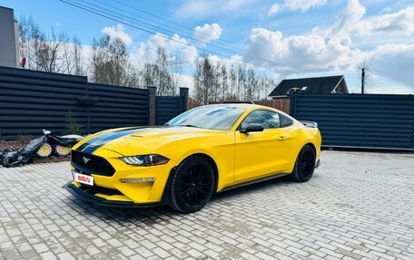 Ford Mustang VI рестайлинг, 2018 год, 3 200 000 рублей, 12 фотография