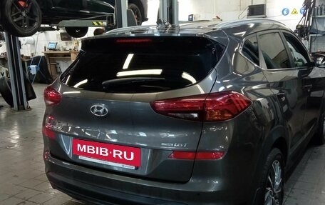 Hyundai Tucson III, 2019 год, 2 200 000 рублей, 3 фотография