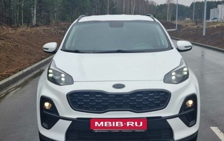 KIA Sportage IV рестайлинг, 2021 год, 2 049 000 рублей, 2 фотография
