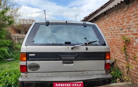 Nissan Terrano II рестайлинг, 1989 год, 200 000 рублей, 5 фотография