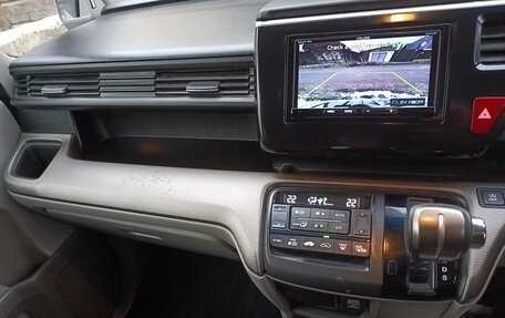 Honda Stepwgn IV, 2020 год, 2 000 000 рублей, 9 фотография