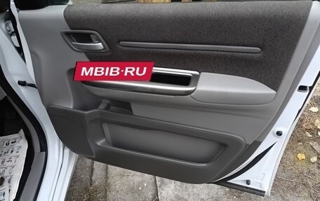 Honda Stepwgn IV, 2020 год, 2 000 000 рублей, 11 фотография