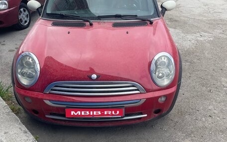 MINI Hatch, 2005 год, 550 000 рублей, 2 фотография
