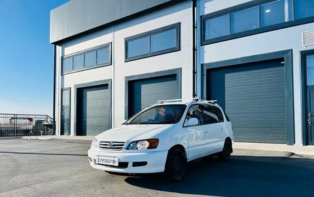 Toyota Ipsum II, 1999 год, 659 000 рублей, 2 фотография