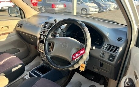 Toyota Ipsum II, 1999 год, 659 000 рублей, 10 фотография