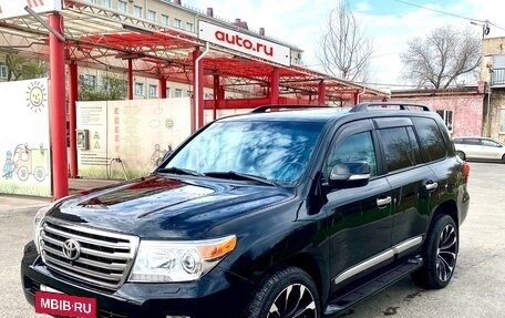 Toyota Land Cruiser 200, 2015 год, 5 599 999 рублей, 8 фотография