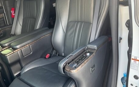 Toyota Alphard III, 2019 год, 6 000 000 рублей, 14 фотография
