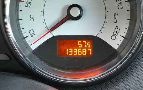 Peugeot 308 II, 2011 год, 500 000 рублей, 14 фотография